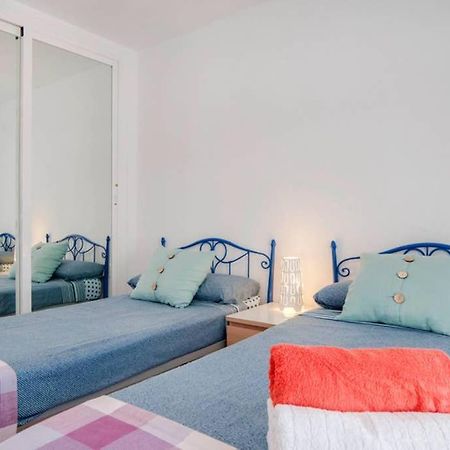 021 - Wonderful Beachfront Apartment With Stunning Sea Views Benalmádena Dış mekan fotoğraf